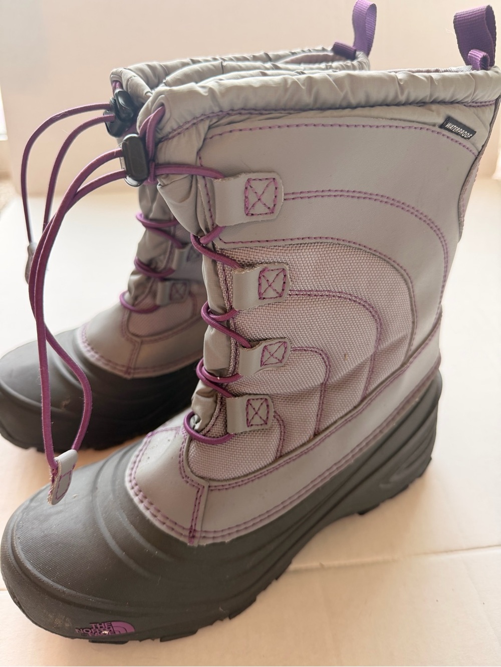 North Face Alpenglow Waterproof Winter Snow Boot 7